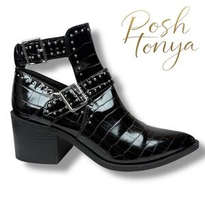 Steve Madden Andy Black Croc Studded Booties Size 9 Western Baddie Edgy Chic